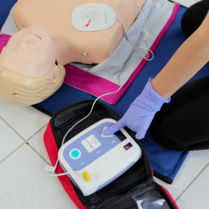 AED in emergency, ABCD process CPR, automated external defibrillator, CPR with AED, cardiac arrest response, life-saving AED, emergency CPR steps, heart rhythm shock, AED usage guide