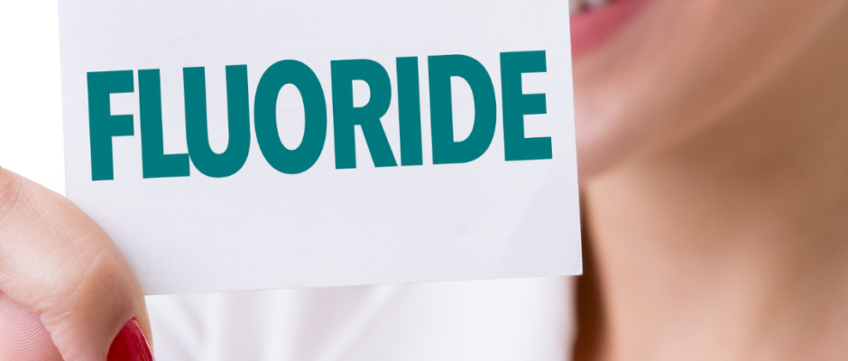 fluoride teeth protection, does fluoride help teeth, fluoride prevent tooth decay